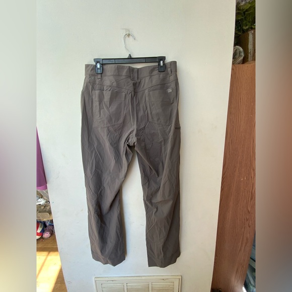 LL Bean No Fly Zone Cargo Pant NWT - Picture 6 of 10